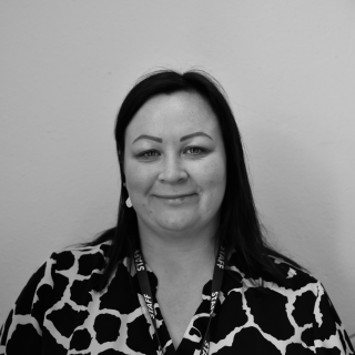 Molly Gregor